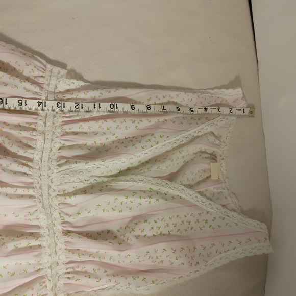 Vintage Long Nightgown Pink Design Size M Lace Detail Atkins - Picture 8 of 12